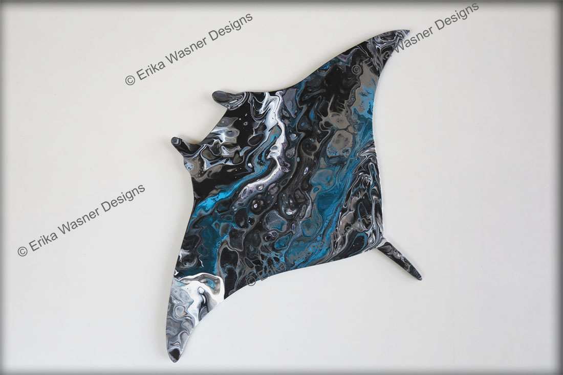 EWD Acrylic Fluid Painting Manta Ray